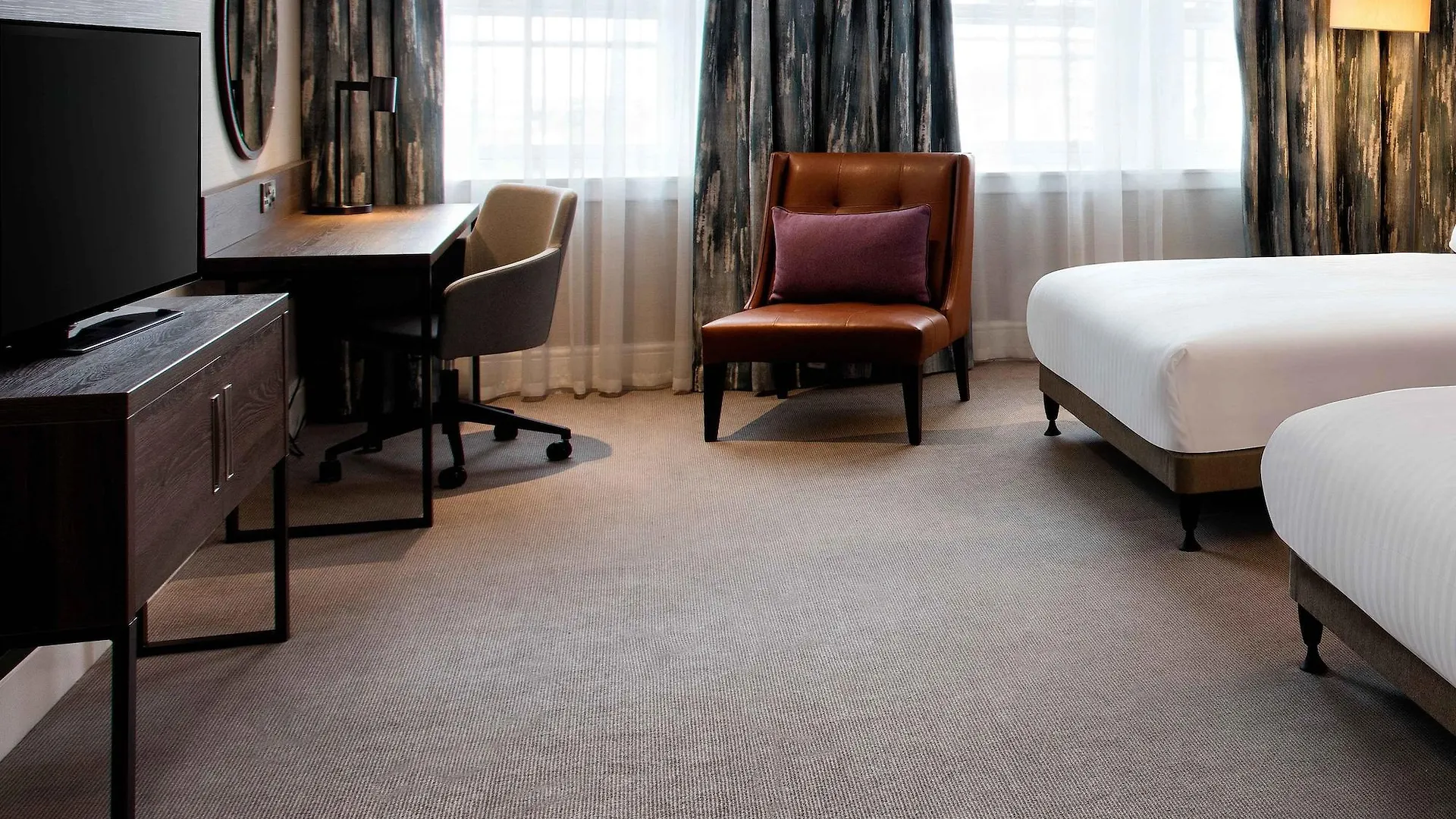 Hilton Edinburgh Carlton Hotel