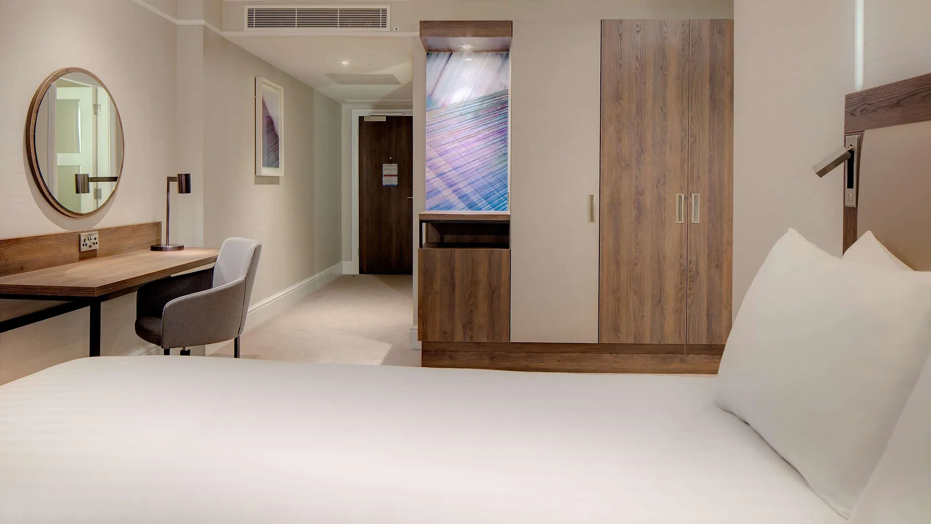 Hilton Edinburgh Carlton Hotel
