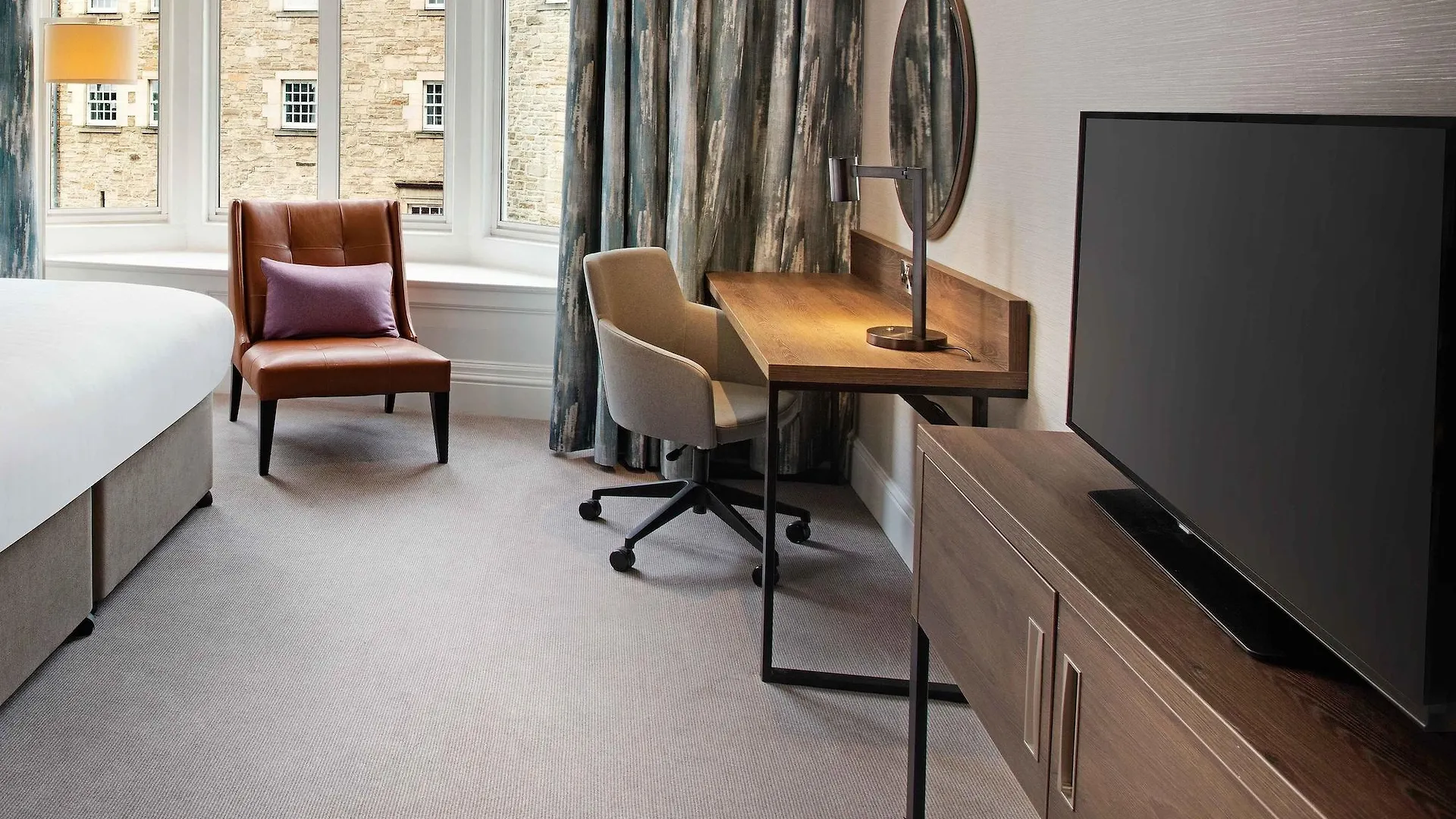 Hilton Edinburgh Carlton Hotel 4*,  Reino Unido