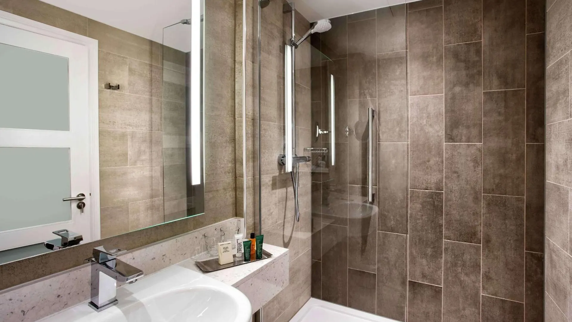 Hilton Edinburgh Carlton Hotel Reino Unido