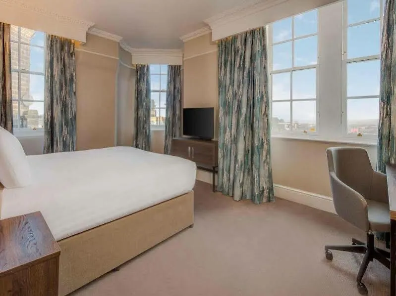 Hilton Edinburgh Carlton Hotel